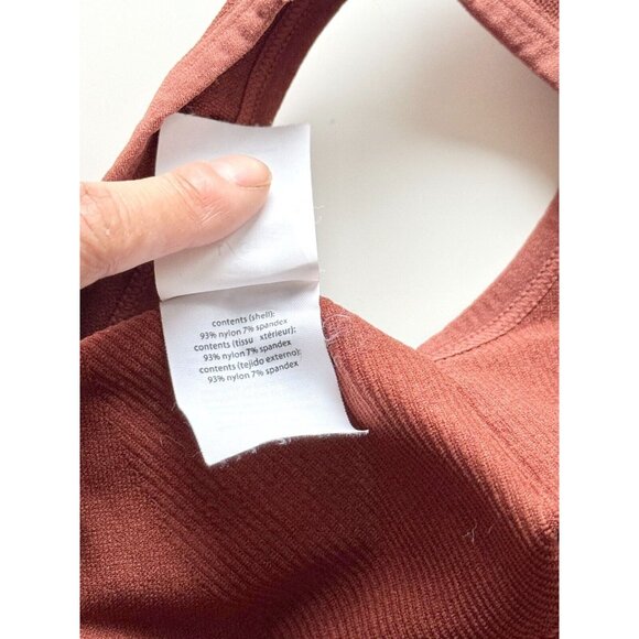 WEWOREWHAT Cinnamon Stick Brown Seamless Knit V-Neck Sports Bra Top, Size L - Picture 13 of 14